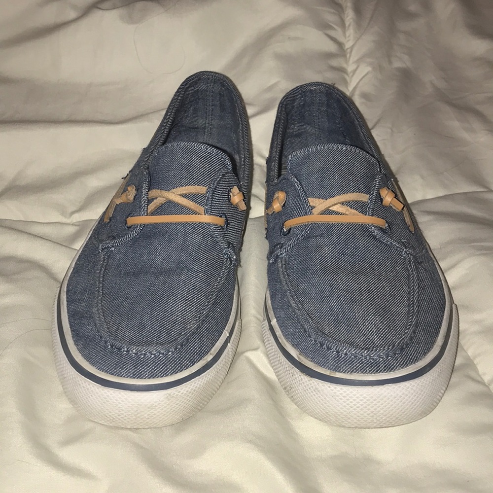 Boat Shoes size 8